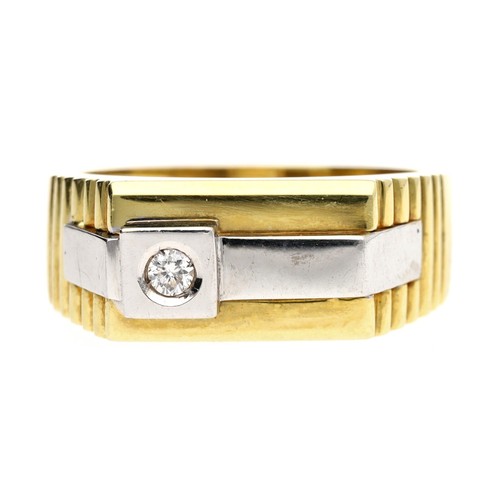 84 - Gentleman's 18ct yellow and white gold retro-style ring, set with a single round brilliant-cu diamon... 