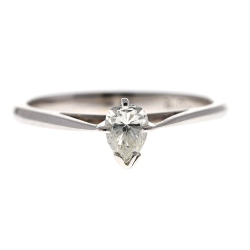 39 - Modern 18ct white gold pear shaped diamond solitaire ring, set in a high tapered setting, 0.25ct app... 