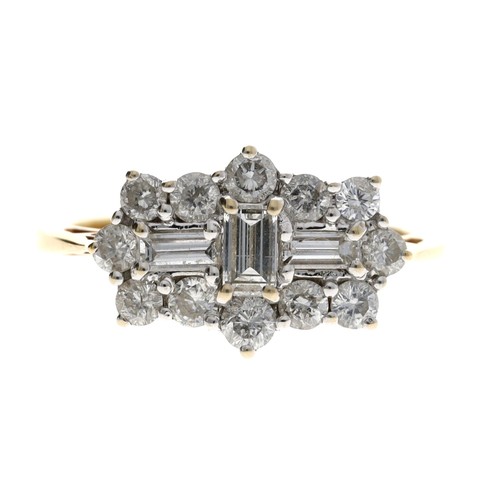 110 - Good 18ct yellow gold mixed-cut diamond cluster ring, baguette and round brilliant-cut, estimated 1.... 