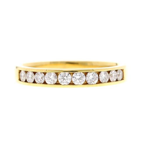 120 - Certified 18ct yellow gold diamond half eternity ring, round brilliant-cut, 0.50ct approx in total, ... 