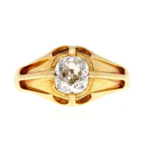 140 - Antique old cushion-cut solitaire diamond ring, raised in a rub-over claw setting in yellow gold, 1.... 