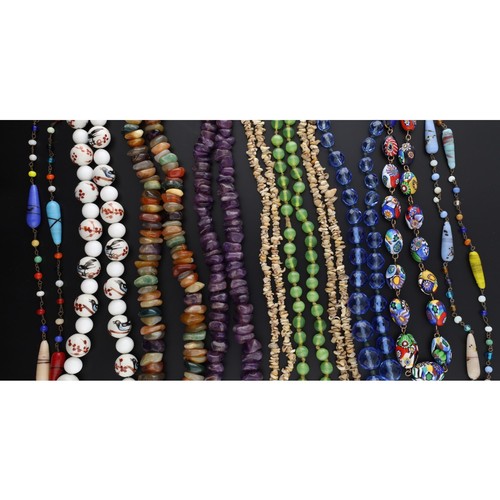 180 - Collection of assorted vintage bead necklets