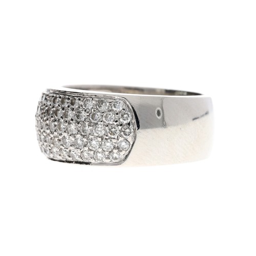 207 - Impressive platinum pavé diamond band dress ring, round brilliant-cut, estimated 1.40ct approx in to... 