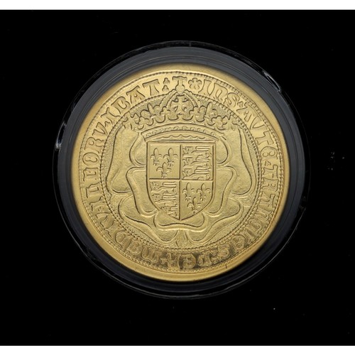 241 - Henry VII, Replica Gold Sovereign, (0.375 gold, 38mm, 31.3g), issued by Westminster Mint presented i... 