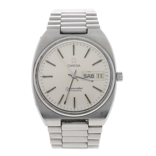 501 - Omega Seamaster automatic stainless steel gentleman's wristwatch, reference no. 166 0216 / 366 0848,... 