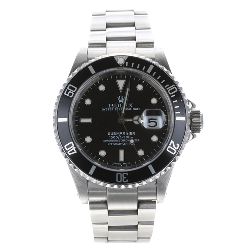 555 - Rolex Oyster Perpetual Date Submariner stainless steel gentleman's wristwatch, reference no. 16610, ... 