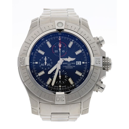 614 - Breitling Super Avenger Chronograph 48 Chronometer automatic stainless steel gentleman's wristwatch,... 