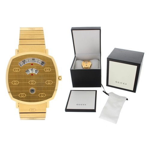 714 - Gucci Grip Jump Hour gold plated gentleman's wristwatch, reference no. 157.3, the case with hour min... 