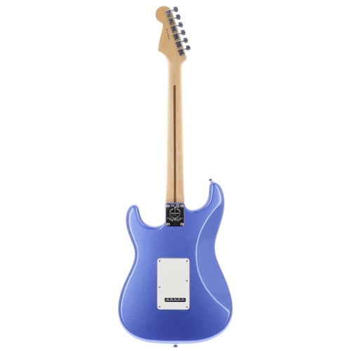 501 - 2015 Fender American Standard Stratocaster electric guitar, made in USA; Body: Ocean Blue metallic f... 