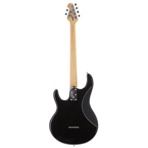 539 - 1993 Ernie Ball Music Man Silhouette electric guitar, made in USA; Body: black finish, a few light d... 