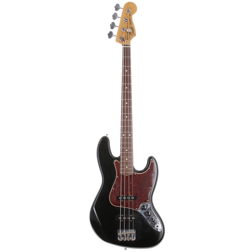 566 - 2007 Fender 60s Jazz Bass guitar, made in Mexico; Body: black finish, a few minor surface marks; Nec... 