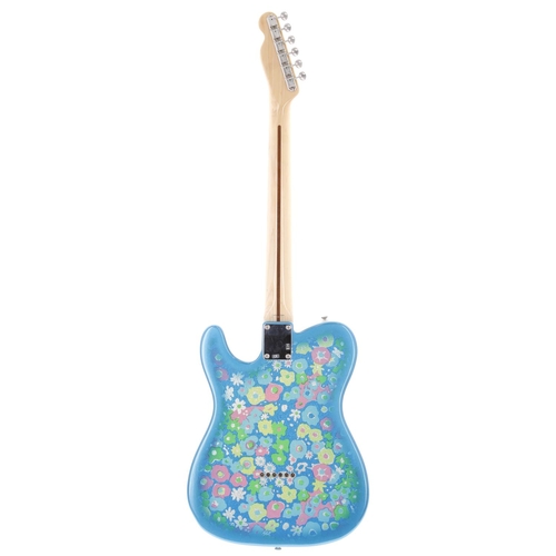 662 - Fender Blue Flower '68 Reissue Telecaster electric guitar, crafted in Japan (2007-2008); Body: blue ... 