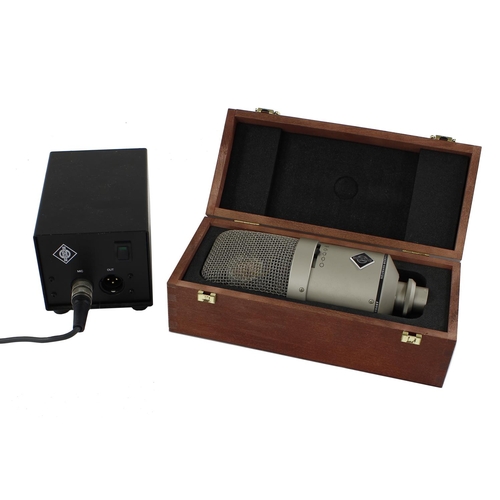 1998 - Neumann M149 tube microphone, made in Germany, no. 2691, with original wooden box and power supply*P... 