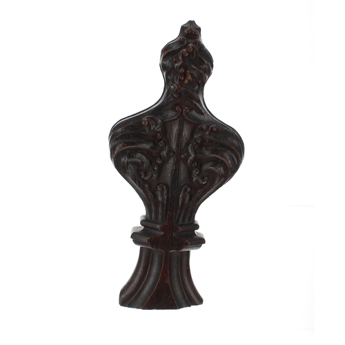 908 - Carved oak pew end poppy-head finial, 15.5