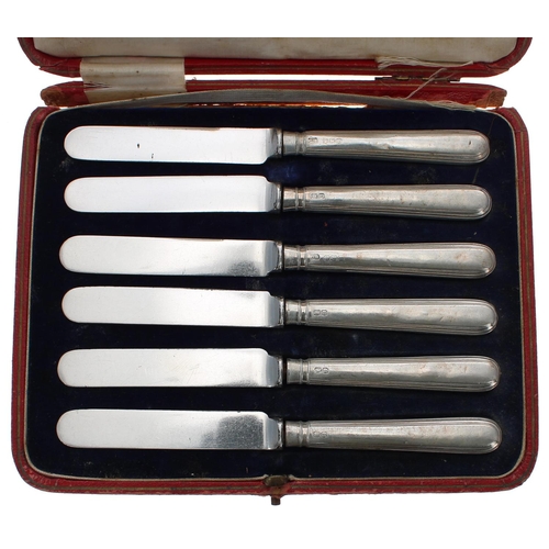 626 - Cased set of six Cooper Brothers & Sons Ltd silver tea spoons, 4