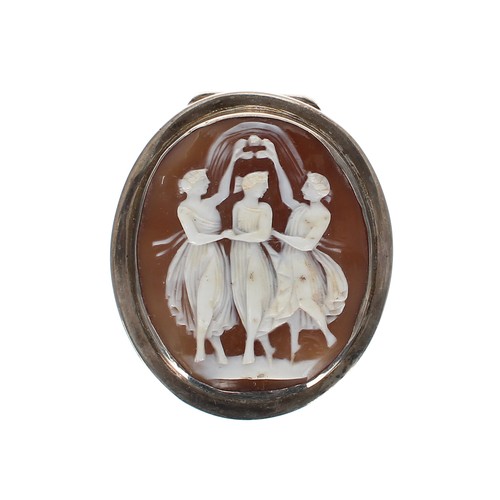 1216 - Edwardian silver oval trinket box, the hinged top  inset with a carved shell cameo depicting the thr... 