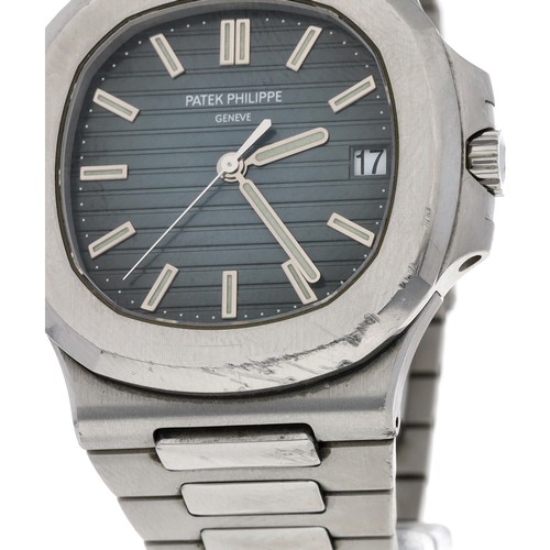 27 - Patek Philippe Nautilus automatic stainless steel gentleman's wristwatch, ridged blue dial with appl... 