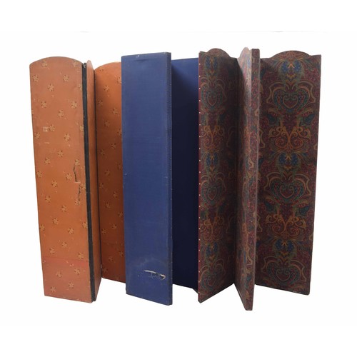 1434 - Three fabric lined folding screens, the tallest with a William Morris type design, 68