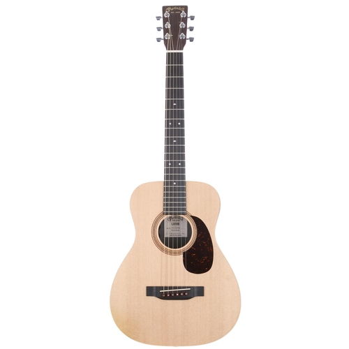 883 - C.F. Martin LX1RE Little Martin electro-acoustic travel guitar, made in Mexico, with SKB hard case a... 