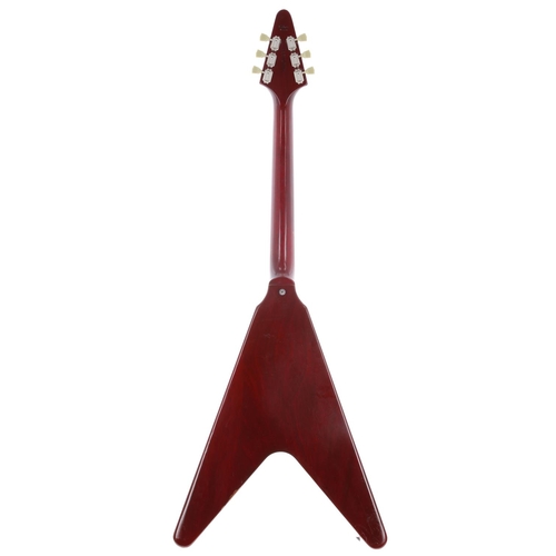 886 - 1995 Gibson Flying V electric guitar, made in USA; Body: wine red finish, blemishes and marks to edg... 