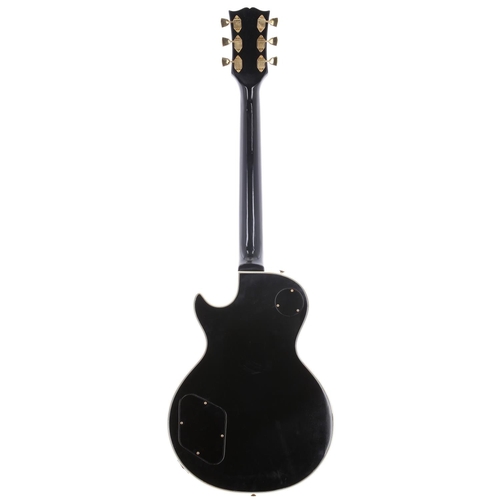 941 - 1974 Gibson Les Paul Custom electric guitar, made in USA; Body: black finish, various surface marks ... 