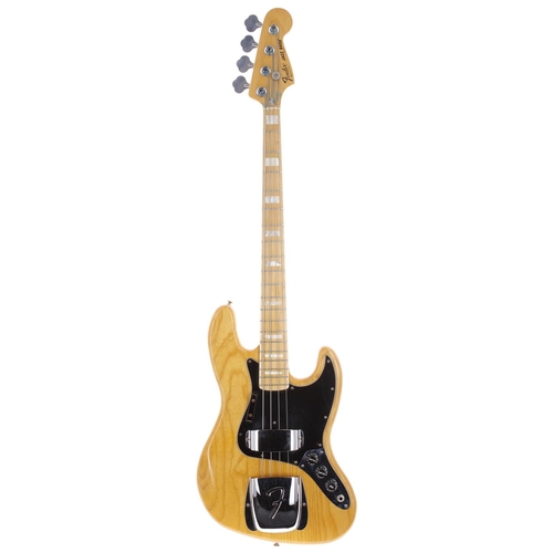 943 - 1978 Fender Jazz Bass guitar, made in USA; Body: natural finish, light surface scratches and other m... 