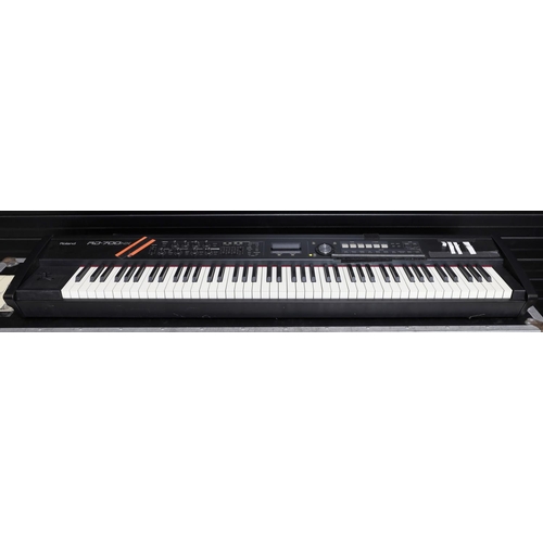 347 - Status Quo - stage used Roland RD-700NX digital stage piano, made in Japan, ser. no. Z1B8170, with e... 