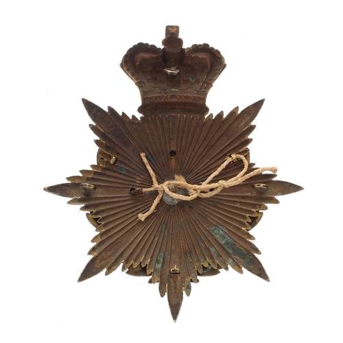 1164 - The Sherwood Foresters (Derbyshire Regiment) helmet badge, the Brunswick Star plate around a laurel ... 