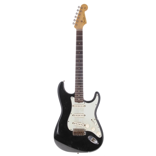 922 - 1964 Fender Stratocaster electric guitar, made in USA; Body: black refinish, heavy finish blemish to... 