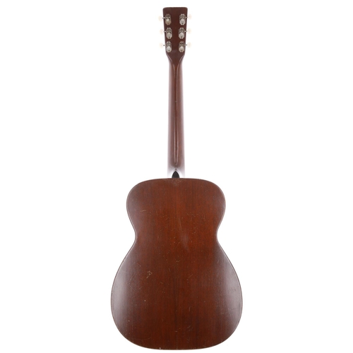 960 - 1946 C.F Martin 00-17 acoustic guitar, made in USA; Body: mahogany, repaired hairline to treble side... 