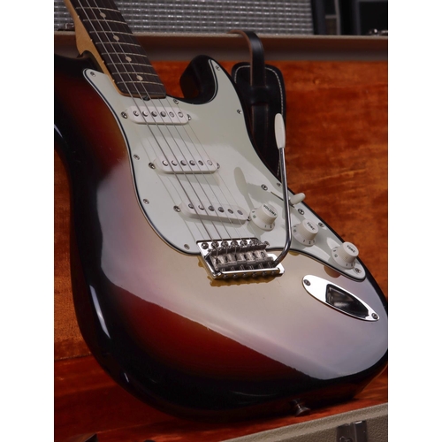 786 - 1963 Fender Stratocaster electric guitar, made in USA; Body: three-tone sunburst finish, a few very ... 