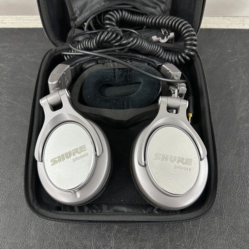 415 - Angelo Bruschini (Massive Attack) - home studio used Shure SRH940 headphones, with original case... 