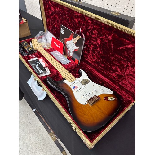 592 - 2014 Fender 60th Anniversary Commemorative Stratocaster Limited Edition electric guitar, made in USA... 