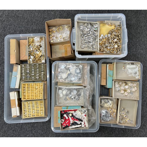 561 - Very large quantity of assorted new/old stock wristwatch, pocket watch and fob watch cases; also to ... 