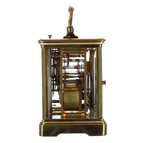 1213 - Repeater carriage clock striking on a gong, within a corniche brass case, 6.5