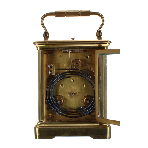 1213 - Repeater carriage clock striking on a gong, within a corniche brass case, 6.5