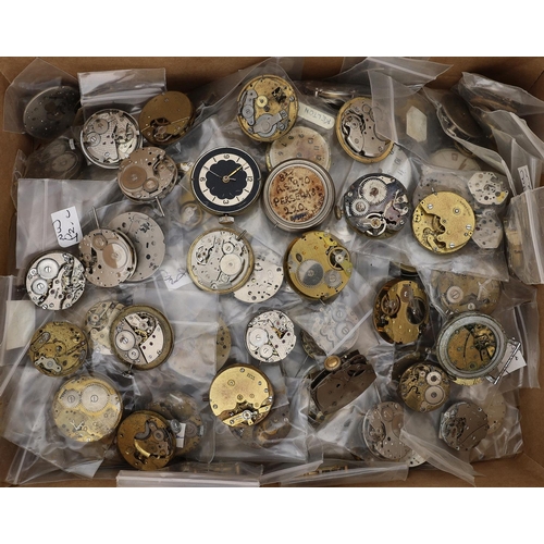 529 - Large quantity of assorted wristwatch movements