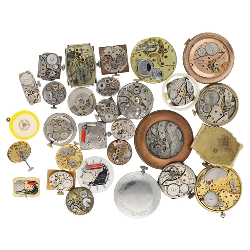 532 - Quantity of wristwatch movements to include Bulova; Bueche-Girod; Jaeger-LeCoultre; Crusader; Girard... 