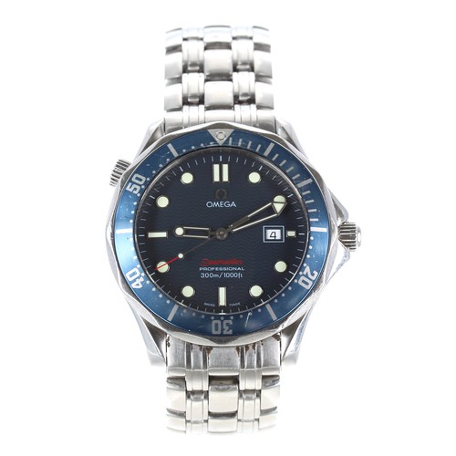 48 - Omega Seamaster Professional 300m/1000ft stainless steel gentleman's wristwatch, reference no. 22218... 