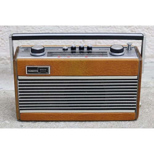 884 - Vintage Roberts RT22 radio, converted with input jack to allow guitar connection whilst the radio is... 