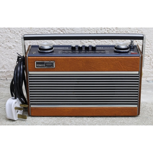 888 - Vintage Roberts R24 radio, converted with input jack to allow guitar connection whilst the radio is ... 