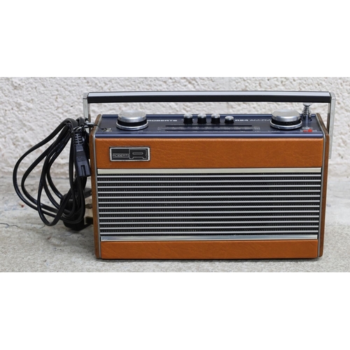 889 - Vintage Roberts R24 radio, converted with input jack to allow guitar connection whilst the radio is ... 