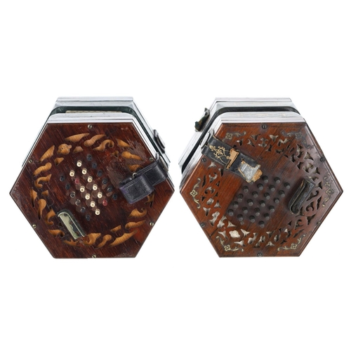 2501 - Lachenal & Co English concertina, with forty-eight bone buttons on pierced rosewood ends, four-f... 