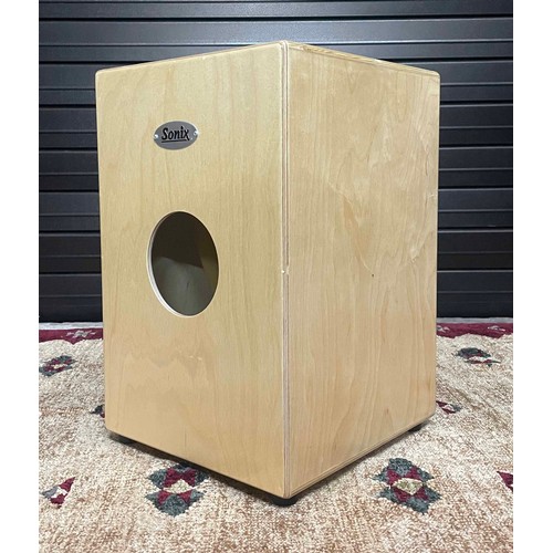 2574 - Sonix birch cajon, with soft carrying-case