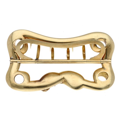 251 - Unusual 15ct yellow gold buckle, fashioned with an entwinned serpent snake with cabouchon ruby set e... 