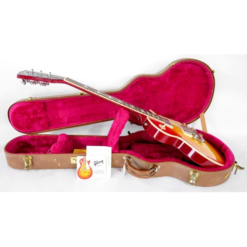 182 - 2001 Gibson Les Paul Standard electric guitar, made in USA; Body: cherry sunburst finished flame map... 