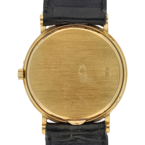 32 - (357) (10092-3-A) Patek Philippe Calatrava 18ct gentleman's wristwatch, reference no. 3944, serial n... 