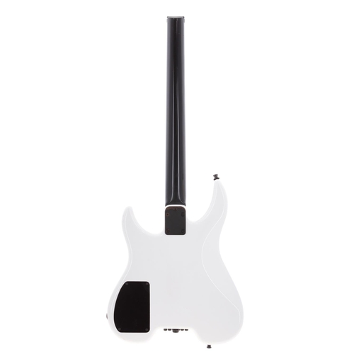 300 - 1991 Steinberger GR4 electric guitar, made in USA; Body: white finish, light surface buckle scratchi... 