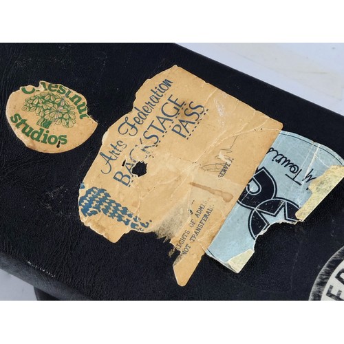 227 - Eric Clapton interest - 1971 Gibson Les Paul Deluxe electric guitar, made in USA; Body: cherry sunbu... 