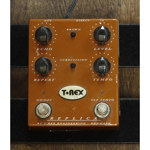 T-Rex Replica guitar pedal, made in Denmark, with PSU*Please note ...